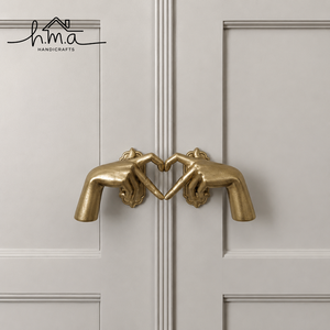 Handcrafted Solid Brass Hand Shape <b>Door</b> Pull <b>Knob</b> Golden Finish Artistic Cabinet Wardrobe Drawer Cupboard Furniture Handle Decor - Product Image 1