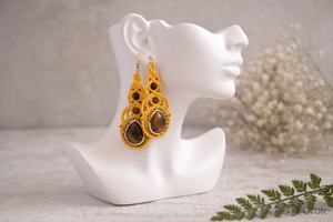 Pendientes Ajustables de Macramé con Ojo de Tigre, Estilo Boho, Cordón Dorado, Piedra Preciosa, Cristal Curativo, HARI OM CREATIONS, Budismo - Product Image 3