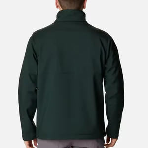 Nouvelle veste softshell décontractée matelassée à capuche pour homme, design tendance, en toile respirante, noire, avec logo frontal, pour l'hiver - Product Image 2