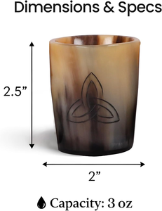 Ensemble de verres à shot en corne naturelle avec gravure du nœud trinitaire celtique, style rustique viking, pour whisky, tequila, vodka - Product Image 2