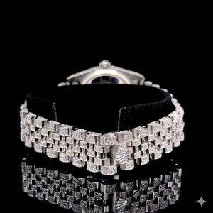 Montre analogique de luxe pour homme en acier inoxydable, style hip-hop, avec diamants, mouvement à quartz, tendance, mode streetwear, idéale pour un cadeau - Product Image 3