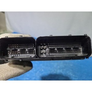 ECUs y Módulos de Computación Usados A6 4F1910551D - Product Image 3