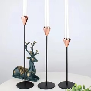 Support à bougies en métal moderne, porte-bougie décoratif, décoration de table pour salon, centre de table de mariage, décoration de fête - Product Image 3