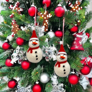 ของตกแต่งคริสต์มาสมนุษย์หิมะทำจากผ้าขนสัตว์ทำด้วยมือ - Product Image 3