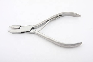 Échantillon gratuit Logo personnalisé Outil de pédicure en acier inoxydable Pince à ongles et dissolvant de callosités pour instruments de soins de beauté - Product Image 3