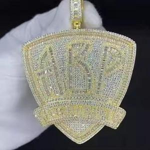 Pendentif Hip Hop Moissanite très demandé, serti de diamants ronds, en argent 925, bijou de luxe pour homme, idéal pour les soirées. - Product Image 4