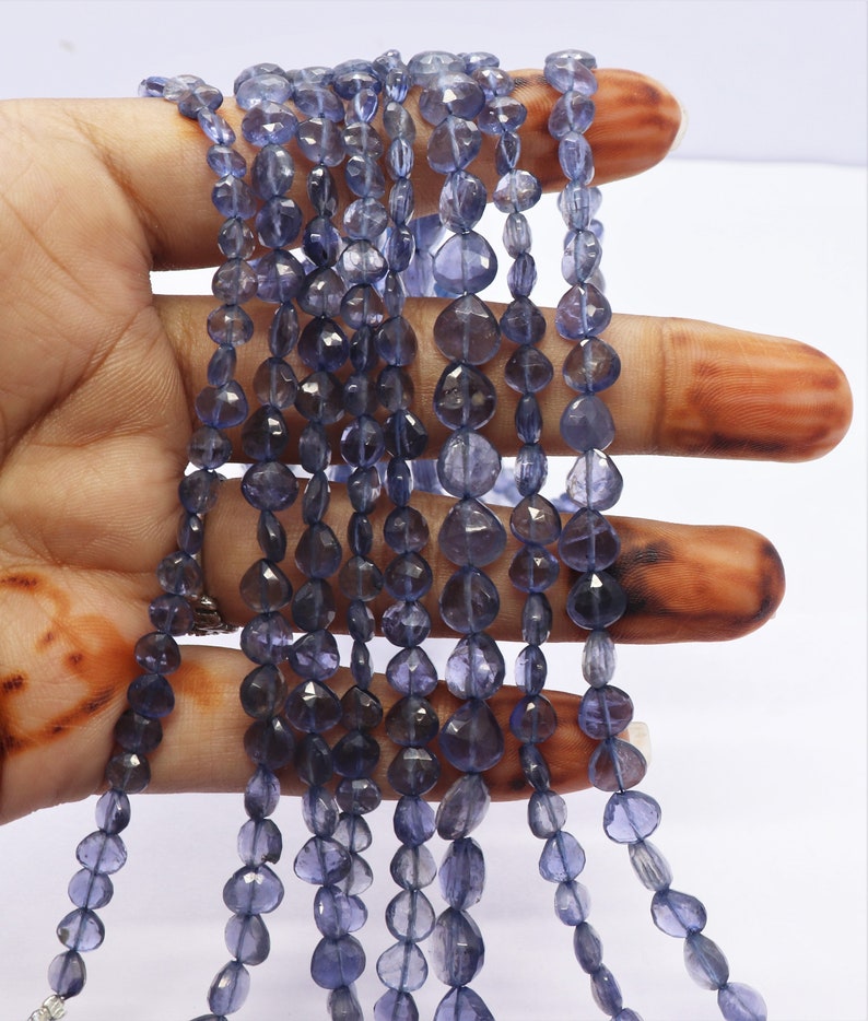 เช่นเดียวกับภาพ