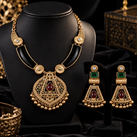 Ensemble de colliers et boucles d'oreilles de mariage et de fiançailles en laiton plaqué or, oxydé argenté, avec zircon serti en forme de cœur, style bohème, pour commande en gros