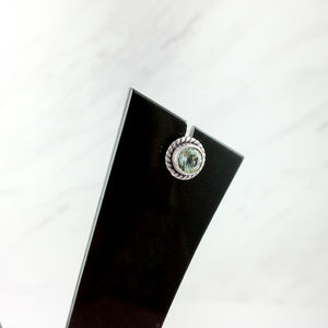 Boucles d'oreilles clous rondes en topaze bleue naturelle – Bijoux fins faits à la main en argent 925 pour femmes et hommes - Product Image 5