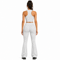 Ensemble de yoga tendance pour femme, imprimé léopard, avec crop top dos nu et leggings évasés taille haute, tenue de sport personnalisée, vente en gros