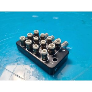 Sensor de Presión de Vacío SMC PSE531-M5 Usado Como Está, Piezas de Equipos Semiconductores Legados - Product Image 1