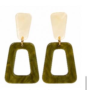 Pendientes Colgantes Cuadrados Clásicos de Resina HASAN CRAFT, Joyería para Mujer, Ideales para Fiestas - Product Image 1