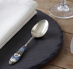 Ensemble de cuillères à thé en émail plaqué argent, design vintage, long manche, finition miroir, cuillères en métal pour la vaisselle de mariage - Product Image 3