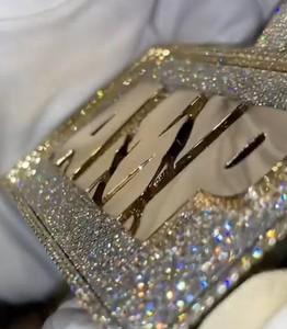 สร้อยคอจี้ฮิปฮอปแบบกำหนดเอง หรูหรา ประดับเพชร VVS สีเงิน รูปทรงตัวอักษร พร้อมจี้โมอิสซาไนต์ - Product Image 6