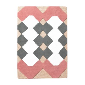 Alfombra Moderna de Lana Hecha a Mano con Diseño Geométrico de Diamantes, en Tonos Rosa Pálido, Gris, Marfil y Beige, de Alta Densidad - Product Image 1