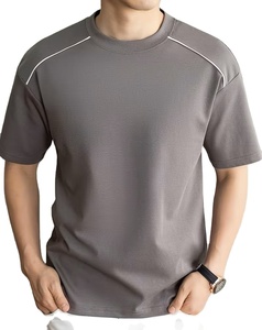 เสื้อยืดคอกลมแขนสั้นผ้าคอตตอนถักลายพิมพ์น้ำหนัก 200 กรัม ทรงปกติ สไตล์ลำลองสำหรับผู้ชาย คอลเลคชั่นฤดูร้อนใหม่ - Product Image 3