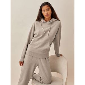 Conjunto Deportivo de Otoño Invierno Y2k para Mujer, Conjunto de Sudadera Corta con Capucha de Manga Larga y Pantalones Deportivos de Felpa de Algodón - Product Image 2