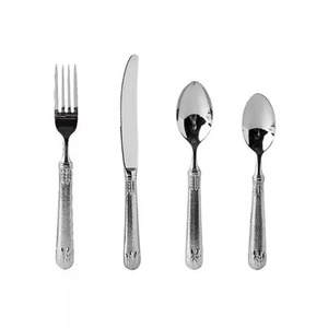Ensemble de couverts classiques en métal avec poignées texturées, finition miroir haute brillance, résistant à la rouille, pour les occasions de mariage - Product Image 1