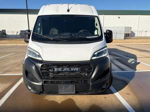 Fourgon utilitaire Promaster 3500 à toit surélevé, modèle robuste, modèle 2024 d'occasion - Product Image 4