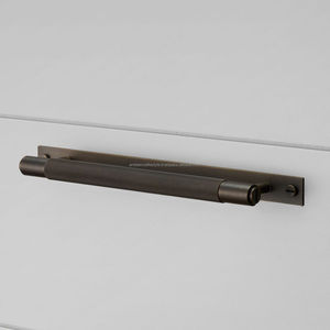 Poignée de tirage en métal de luxe offrant une surface polie pour armoires, tiroirs et meubles haut de gamme - Product Image 4