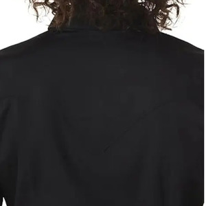 เสื้อเชิ้ตยูนิเซ็กซ์ติดกระดุม ผ้าฝ้ายผสมเนื้อนุ่ม สไตล์คลาสสิก สำหรับใส่ทำงานหรือลำลอง ผู้ผลิตเสื้อเชิ้ต รับผลิตแบบ OEM จำนวนมาก - Product Image 6
