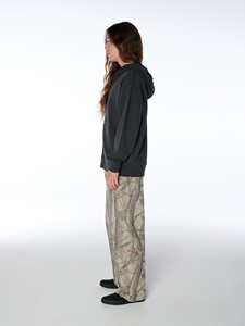 Sweat à capuche zippé slim fit pour femme – Sweat-shirt zippé intégral en mélange de coton doux – Vêtement décontracté pour tous les jours - Product Image 2