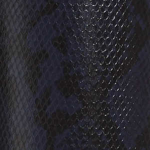 Leggings de cuero elegantes para mujer con alta elasticidad y corte que realza la figura, leggings de cuero negros para mujer - Product Image 6