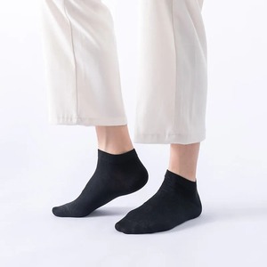 <b>White</b> <b>Ankle</b> <b>Socks</b> 100% Cotton Breathable Thin Solid Color Casual Daily Wear Summer Knitted for Adults - Product Image 2