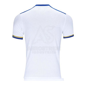 Camiseta de Fútbol Transpirable de Manga Corta con Logotipo Personalizado, Hecha en Pakistán, Camiseta Deportiva de Alta Calidad - Product Image 2