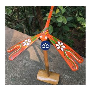 Juguete de Libélula de Bambú DISPONIBLE EN STOCK para Juegos Infantiles y Promoción Cultural, Diseño Ligero de Bambú - Product Image 1