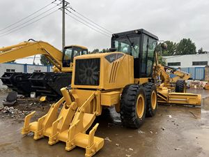 Niveleuse à moteur Liugong CLG422D jaune, modèle 2019, poids opérationnel de 16 500 kg, pour travaux routiers et terrassement - Product Image 6