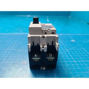 ชุด Fuji BW MCCB - 2P / 3A / 50AF BW50RA/GU-2P003เอิร์ธรั่วอุปกรณ์เซมิคอนดักเตอร์รุ่นเก่า - Product Image 5
