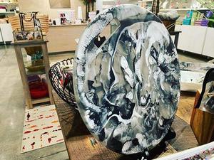 Tabla de cortar de resina de alta calidad, la más vendida, para cocina, bandeja para servir, tabla de cortar de resina epoxi color oliva para uso doméstico y en la cocina. - Product Image 3