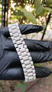 นาฬิกาข้อมือผู้ชายอัตโนมัติแบบกำหนดเอง 'Iced Out' ประดับเพชร VVS มอยส์ซาไนต์ ตัวเรือนสแตนเลส รุ่นลิมิเต็ดอิดิชั่น สไตล์ฮิปฮอปทันสมัย - Product Image 4