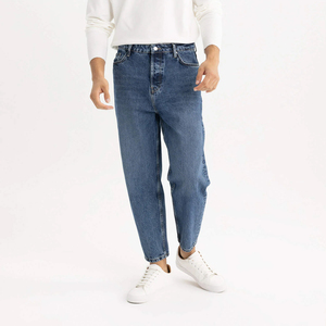 High Waist Straight Leg Regular Fit Stonewashed Blue <b>Denim</b> Jeans Casual Style Autumn Wear Cotton <b>Material</b> - Product Image 3