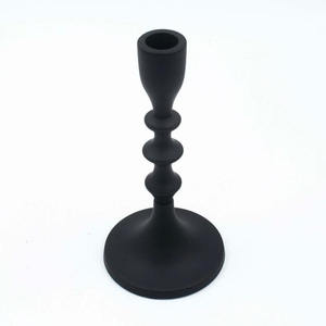 Juego de 2 candelabros altos de hierro fundido negro, decoración vintage para el hogar, para centros de mesa de boda y mesa de comedor - Product Image 3