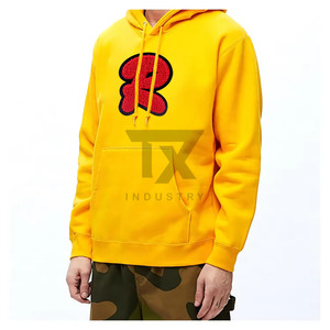 Vente en gros de sweats à capuche d'hiver pour hommes 100% coton, personnalisés avec lettres grecques en chenille, patch brodé avec lettres, doublure en polaire de haute qualité, sur mesure - Product Image 2