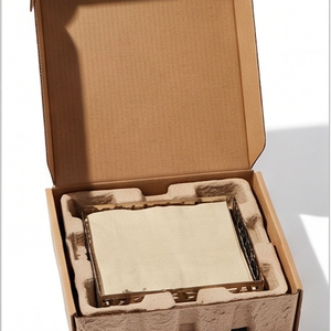 Caja de pañuelos metálica moderna con diseño de hojas, organizador perfecto para el hogar, organizador de vajilla y para uso en la oficina. - Product Image 6