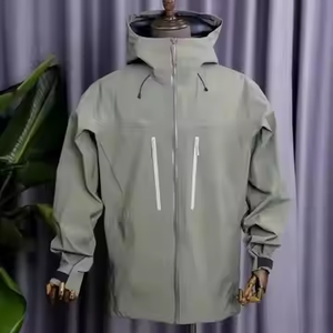 Blouson bomber unisexe haut de gamme, imperméable, respirant, en trilaminé, coupe-vent d'hiver doux avec fermeture éclair, idéal pour la randonnée et comme imperméable. - Product Image 6