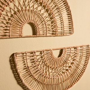 Décoration murale en rotin en forme d'arc-en-ciel - Product Image 6