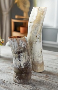 Vase en corne de buffle fait main, artisanat naturel, porte-fleurs poli pour la décoration de la maison - Product Image 4