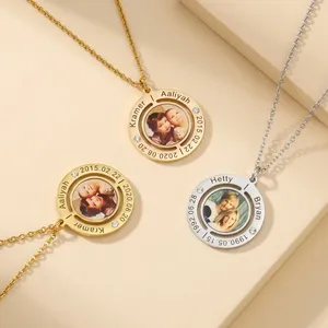 Pendentif photo personnalisé en diamant, pendentif souvenir personnalisé avec gravure de nom et date, pendentif rond en diamant, cadeau - Product Image 3
