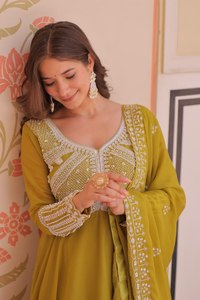Heavy Designer Party Dress Luxury Suits Original Pakistani Kurta Sets for Women Pakistani Salwar Kameez Readymade Dress - Product Image 2