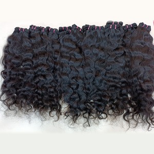 Extensiones de Cabello Indio Remy Virgen al por Mayor, Trama de Piel Procesada a Máquina, Puntas de Una Sola Capa, Rizado Natural - Product Image 6