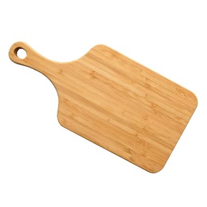 Planche à découper en bois de forme rectangulaire avec incrustation en résine, motif bleu, design de poignée, ensemble combiné - Product Image 3