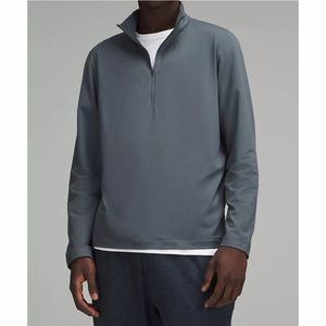 เสื้อสเวตเชิ้ตผู้ชายแบบซิป ¼  ลำลอง แขนยาว เนื้อผ้านุ่มสบาย เหมาะสำหรับฤดูหนาว - Product Image 3