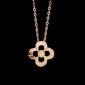Colgante de Diamante con Forma de Flor de Primera Calidad, Chapado en Oro Rosa de 18K, Corte Brillante Redondo Solitario, Estilo Clásico Unisex - Product Image 5