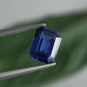 Saphir synthétique en vrac de 9 carats, taille émeraude bleue, idéal pour la fabrication de bijoux – Meilleur prix - Product Image 1