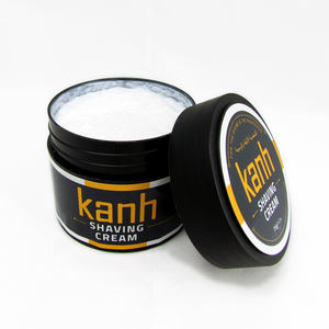 Crème à raser lissante KANH, crème hydratante pour la barbe pour une peau optimale et un confort pendant le rasage - Product Image 1
