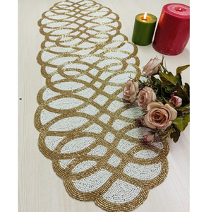Chemin de table en coton brodé de perles décoratives, fait main, personnalisable, cadeau de luxe pour les tables festives - Product Image 6